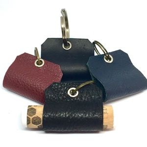 Cuero Labios © Medio - Leather Lips Key Caddy